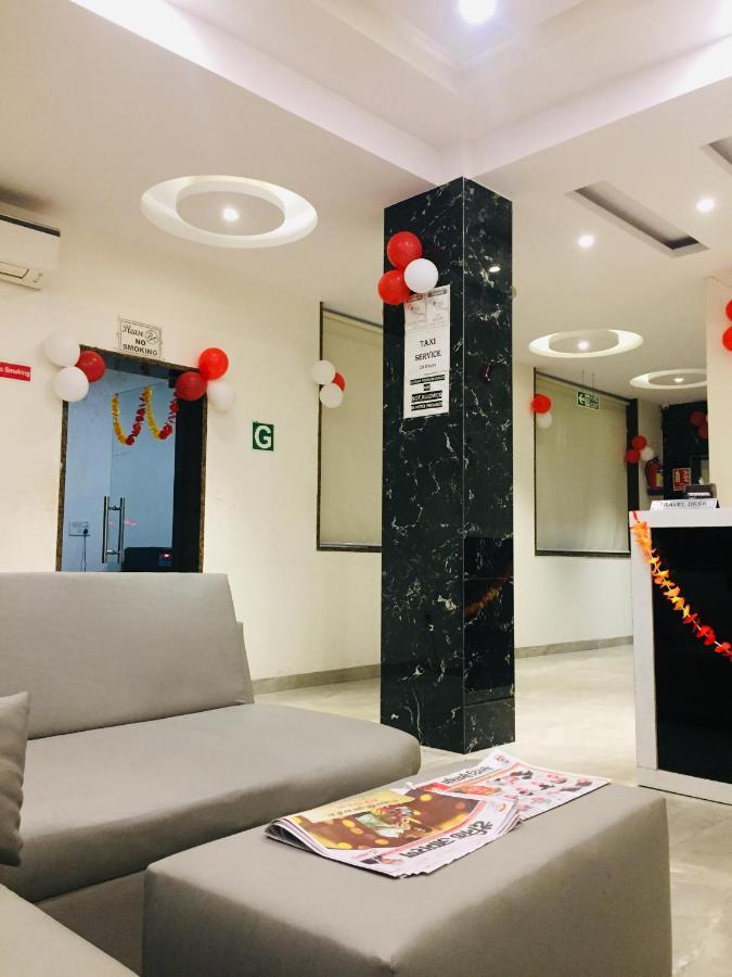 Hotel Golden Bliss At New Delhi Airport Екстер'єр фото