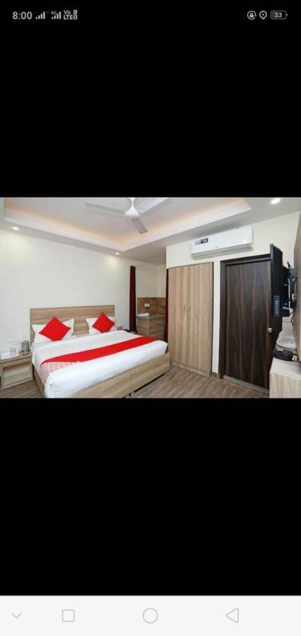 Hotel Golden Bliss At New Delhi Airport Екстер'єр фото