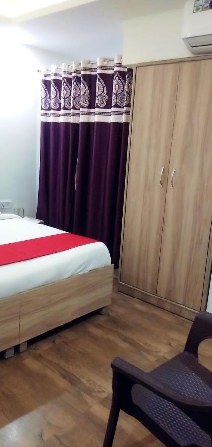 Hotel Golden Bliss At New Delhi Airport Екстер'єр фото